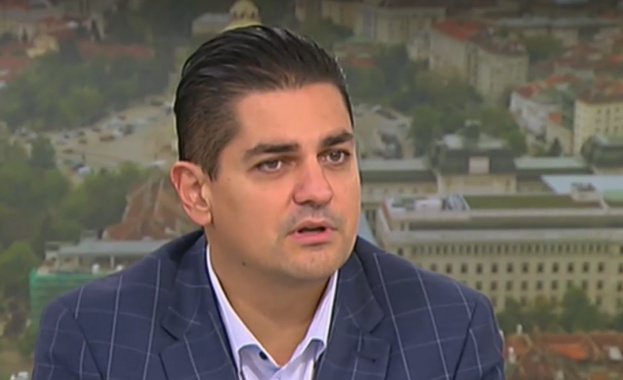 60 е вероятност за правителство с третия мандат 40