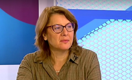 Весела Чернева: Разговорът на Радев с Тръмп е първо влизане на разговор на български политик в тона на Тръмп