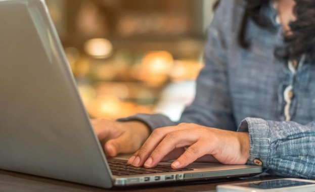 На 30 ноември изтича крайният срок в който фирми и