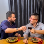 Иван приготвя „мъжки“ палачинки с изгодни продукти от Kaufland 