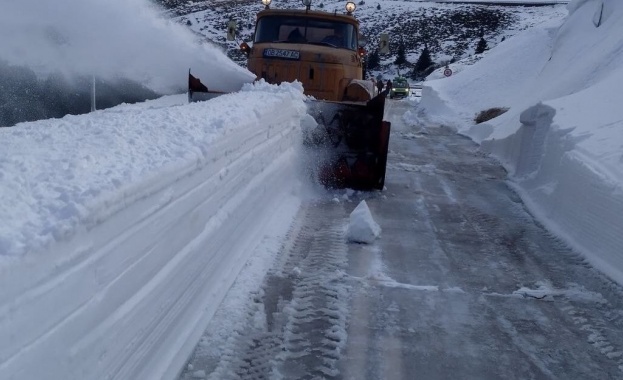 Движението през Троянския проход е ограничено за тежкотоварни автомобили над