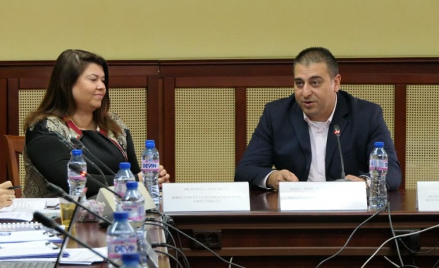 Заместник министър Крум Неделков приветства участниците в одита който се провежда