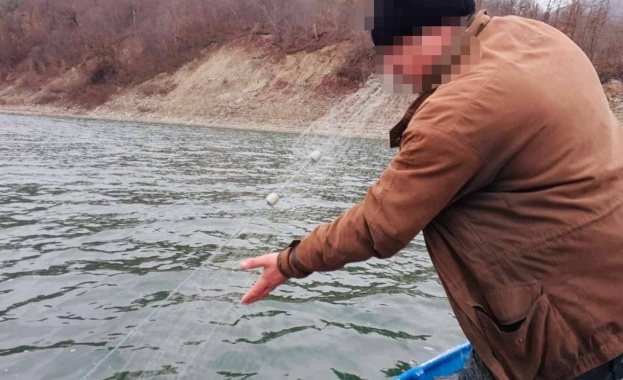 Извършена проверка на Поморийско езеро
След извършена рутинна проверка и наблюдение