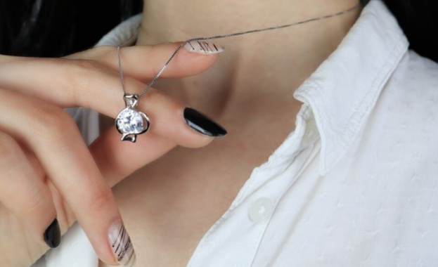 Магията на ръчно изработените бижута