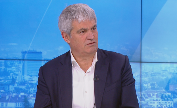 Разходите стават повече от приходите във всяко едно семейство Доходите