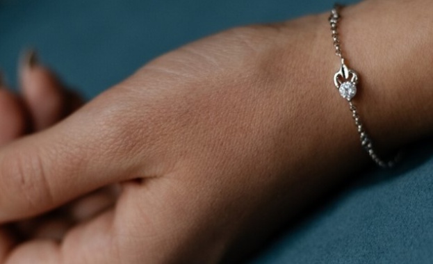 Няма жена на този свят която да не обича бижута