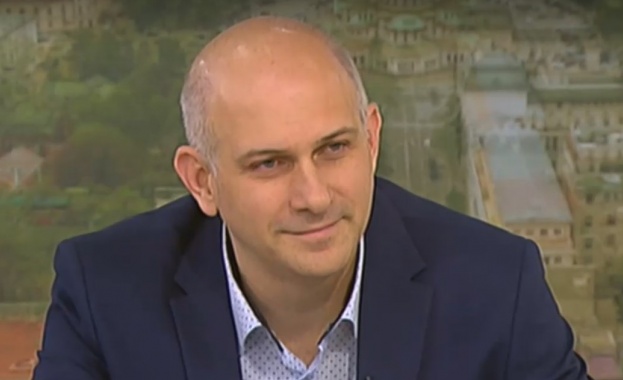 Конфликтът се запали от Министерството на културата и беше изнесен