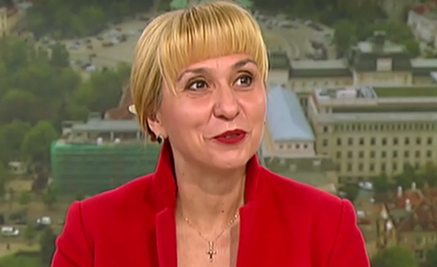 Омбудсманът на България проф Диана Ковачева твърди че единственият начин
