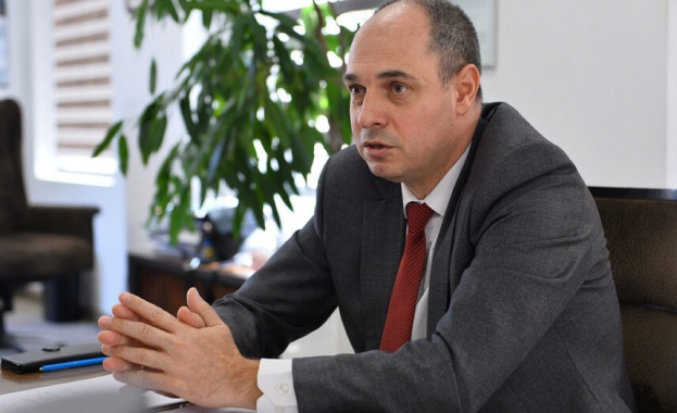 Ангелин Цачев който е изпълнителен директор на държавния Електроенергиен системен