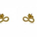 Как златните обеци бързо се превръщат в най-новия хит при златните бижута