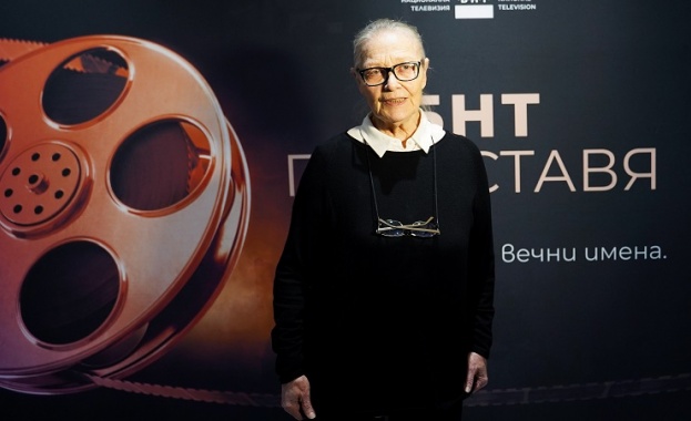 На 2 декември петък обществената телевизия представи предпремиерно документалният филм