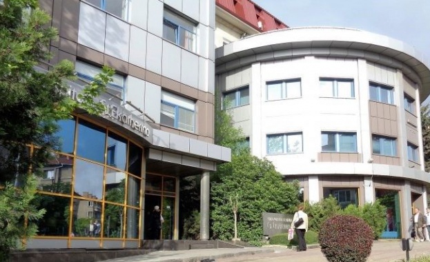 Отстраниха 10-сантиметров тумор от сърцето на мъж в София