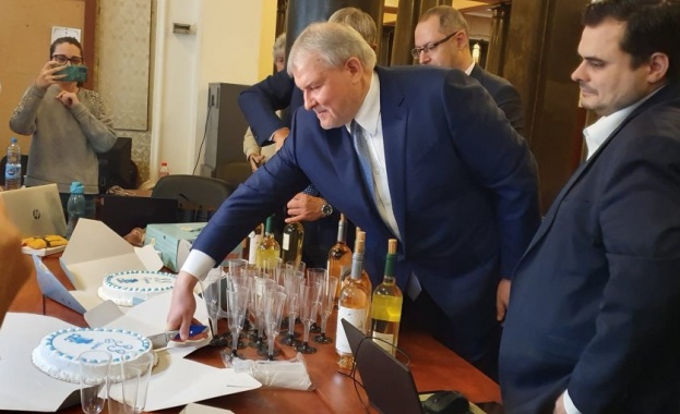 СДС отбеляза 33 години от създаването си Лидерът на партията