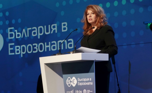 Вицепрезидентът: Липсва задълбоченият разговор с българското общество за влизането в еврозоната   