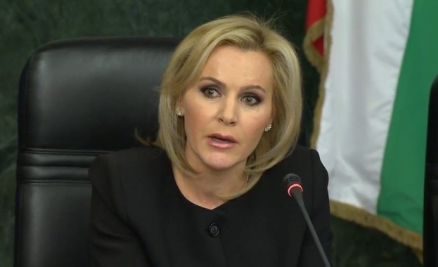 Бих искала да поздравя от името на Прокуратурата на Република