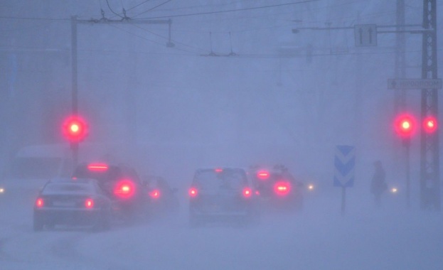Десетки хиляди жители на Естония са останали без ток поради