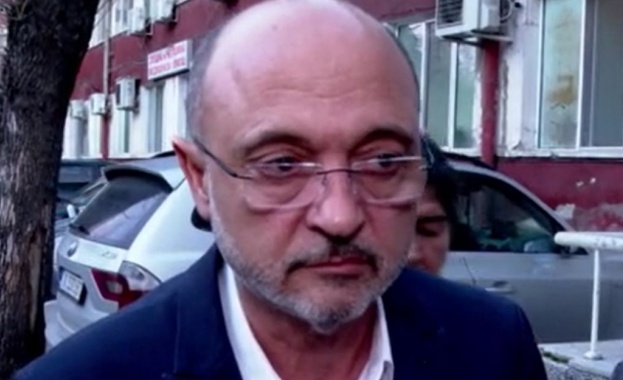 Служебният здравен министър Асен Меджидиев заяви че здравните власти са