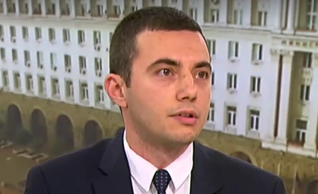 Арабаджиев: Правителство няма да бъде гласувано, не смятам, че ГЕРБ ще играят с кворума