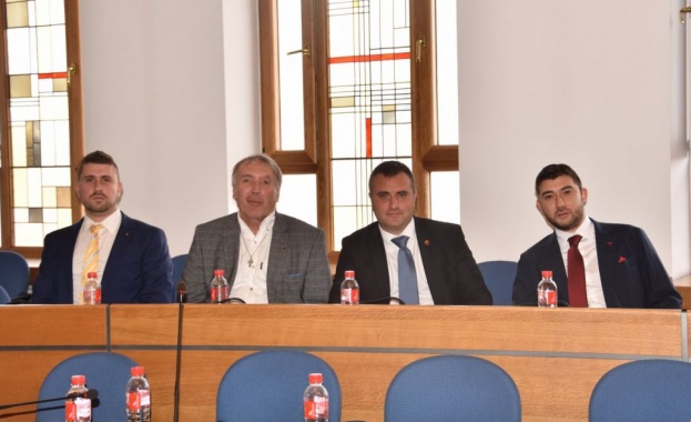 ВМРО е против готвената от ГЕРБ и ДБ забрана софиянци