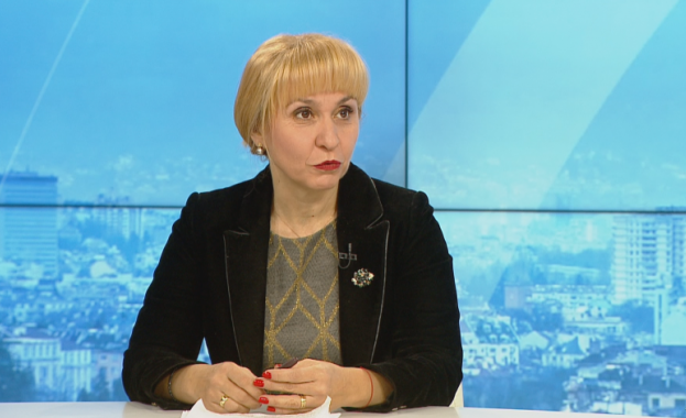 Диана Ковачева: Не е справедливо да се вдигат цените на мобилните оператори