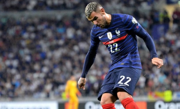 Световният шампион Франция победи Мароко с 2 0 и ще защитава