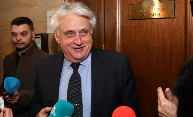 Прокуратурата вика Бойко Рашков на разпит за във връзка с