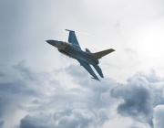 Свален е американски изтребител над Иран, продължава издирването на пилот