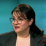 Кирова: Смешно е ПП да очакват подкрепа, след като напук отказаха разговори