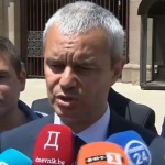 Костадинов: Държавата е в опасност, защото е в ръцете на неадекватни хора