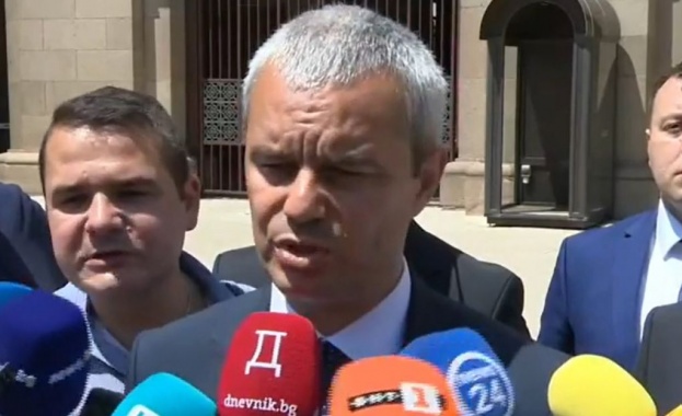 Държавата е в опасност защото е в ръцете на тежко