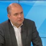 Владислав Панев, ДБ: Трябва да се опита с втория мандат