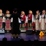 "Мистерията на българските гласове" с Коледен концерт