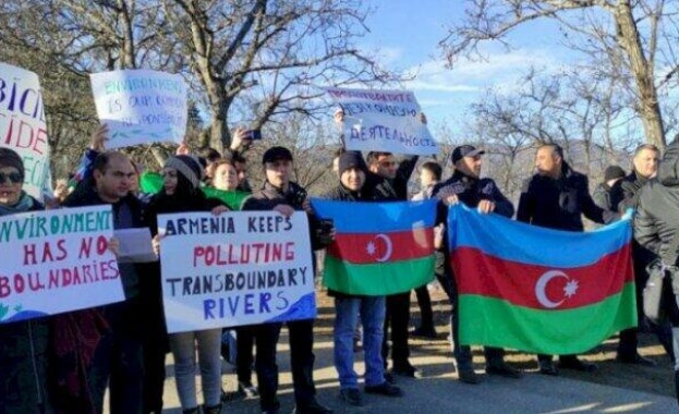 Продължава незаконната експлоатация и разграбване на азербайджанските природните ресурси в