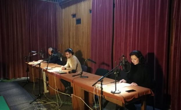 Кауза на БНТ донесе усмивки на малките пациенти в педиатрията