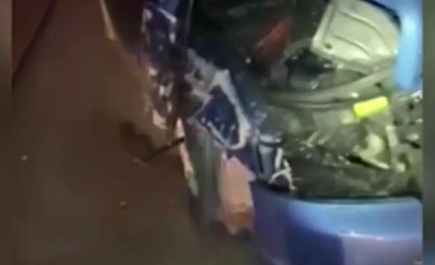 18 годишен пиян и без книжка помете три паркирани коли в