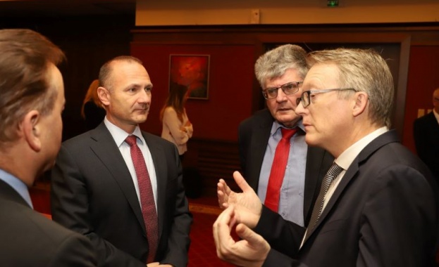 На официална церемония днес изпълнителният директор на АЕЦ Козлодуй ЕАД