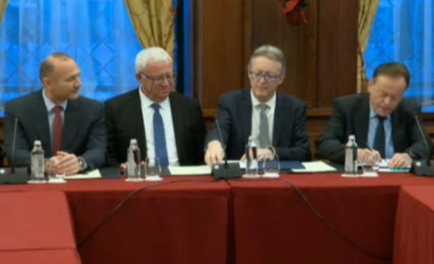 След сключения с Уестингхаус Електрик договор за доставка на свежо