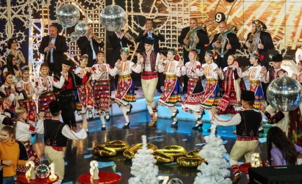 По традиция Българската национална телевизия предложи на зрителите в Новогодишната
