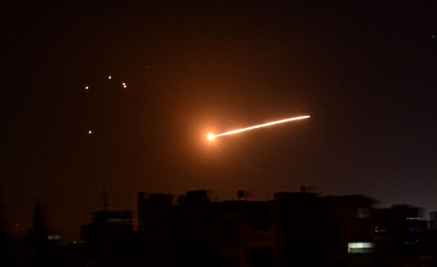 Четирима души са загинали сред които двама сирийски военни при