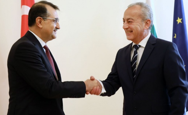 Гълъб Донев: Подписването на споразумението между „Булгаргаз“ и „Боташ“ е ключов момент в развитието на партньорството ни с Турция