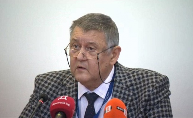 Неосъществен достатъчен контрол на различни нива е основното нещо което