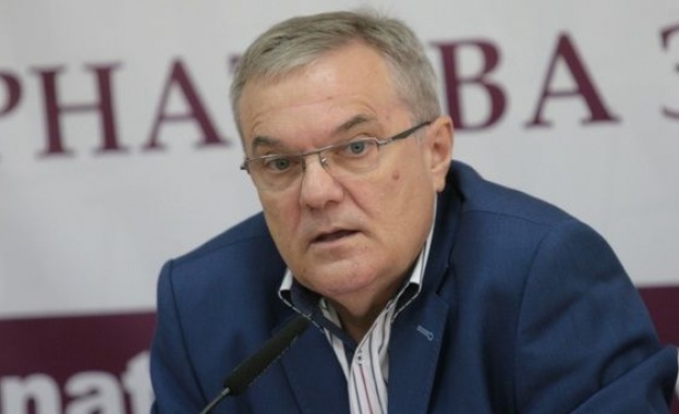 Румен Петков: Колаборацията на измамниците се представя като подвиг