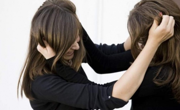 Пореден случай на агресия между ученици Деветокласнички от Професионалната гимназия