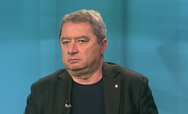 Емануил Йорданов: Държавата трябва да проследява живота на затворниците, след като излежат присъдата си Емануил Йорданов: Държавата трябва да проследява живота на затворниците, след като излежат присъдата си