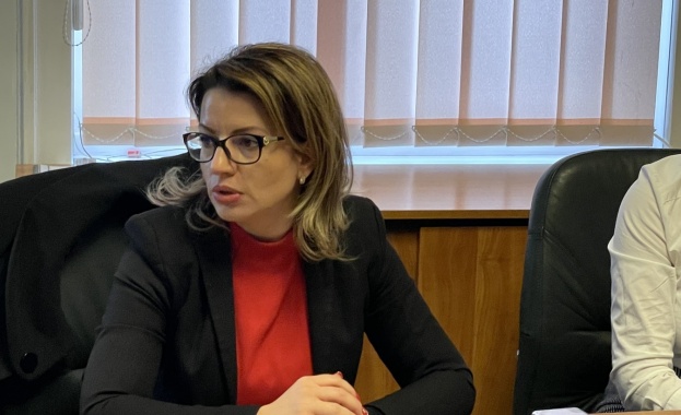 Зам.-министър Ренета Колева: Трябва да привлечем децата към усилията за постигане на нулево замърсяване и съхранението на природния капитал Зам.-министър Ренета Колева: Трябва да привлечем децата към усилията за постигане на нулево замърсяване и съхранението на природния капитал