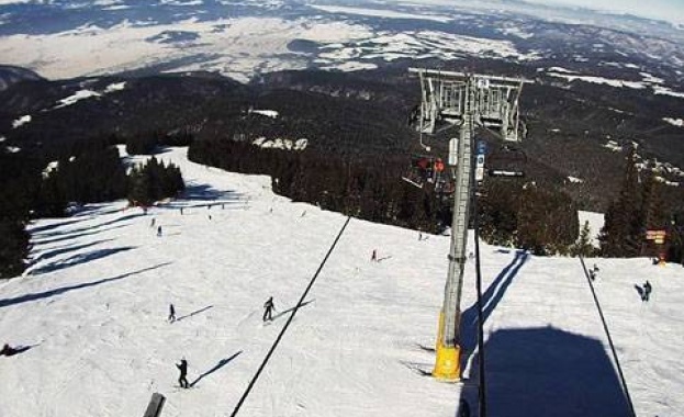 Отлага се официалното отваряне на ски център "Ястребец" в курортен комплекс "Боровец"