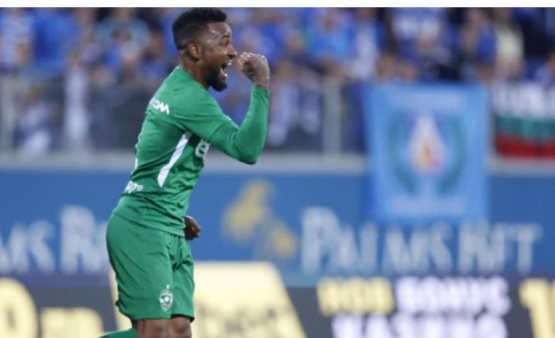 Шампионът на България Лудогорец официално обяви че е продал крайния