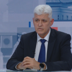 Димитър Стоянов: Изказвам искрена благодарност към всички пожарникари, всички военнослужещи, доброволци и горски служители, които участват в гасенето на пожарите