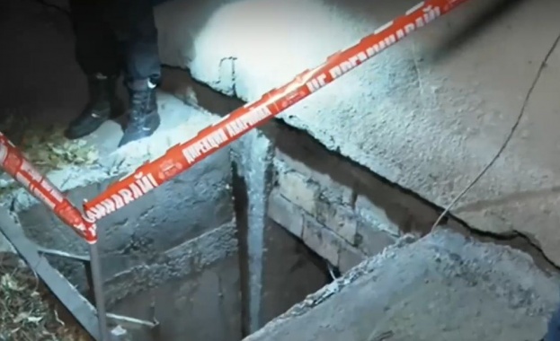 Жена и куче пропаднаха в 3 метрова шахта в столичния кв