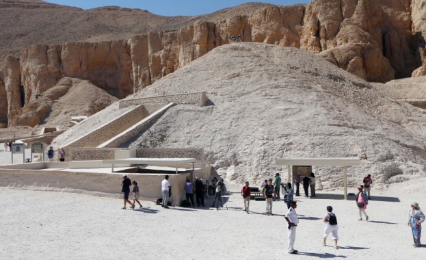 Древна гробница отпреди близо 3500 години беше открита в южния